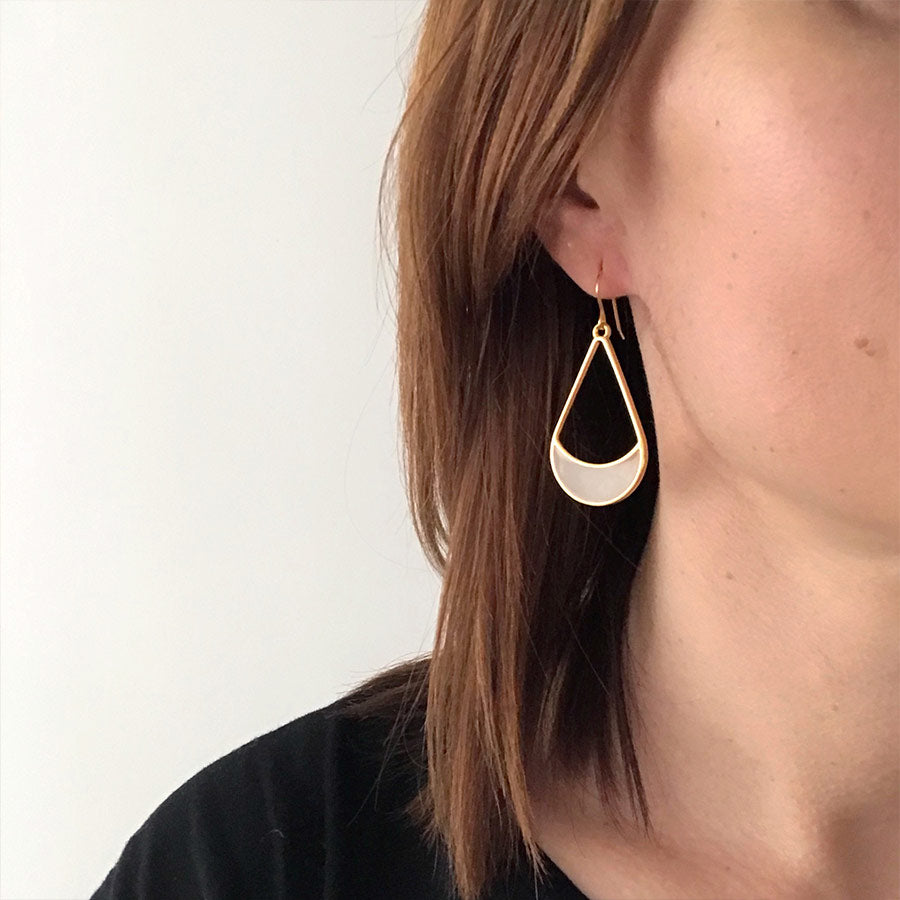 Pendientes Meteora dorados
