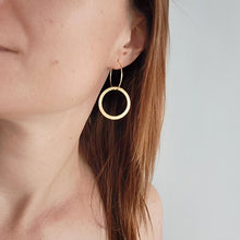 Load image into Gallery viewer, Circe Earrings
