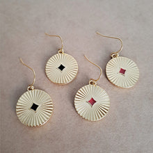 Load image into Gallery viewer, Amida Earrings
