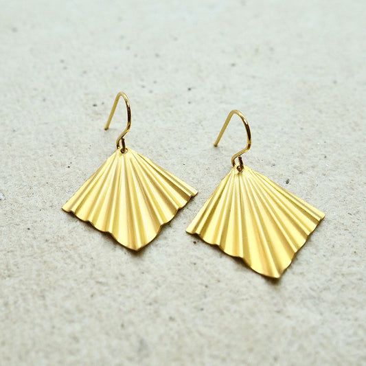 Aphrodite earrings