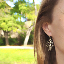 Load image into Gallery viewer, Mangata Earrings
